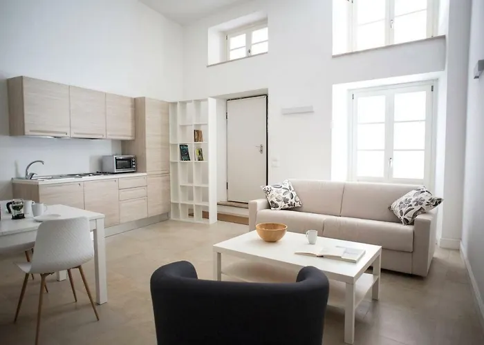 Palazzo Torriglioni *